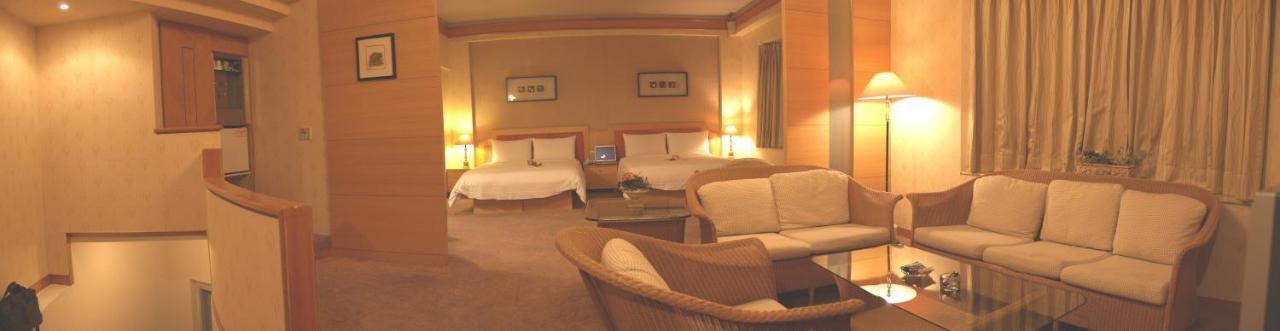 Park Motel Chiayi City Exterior photo